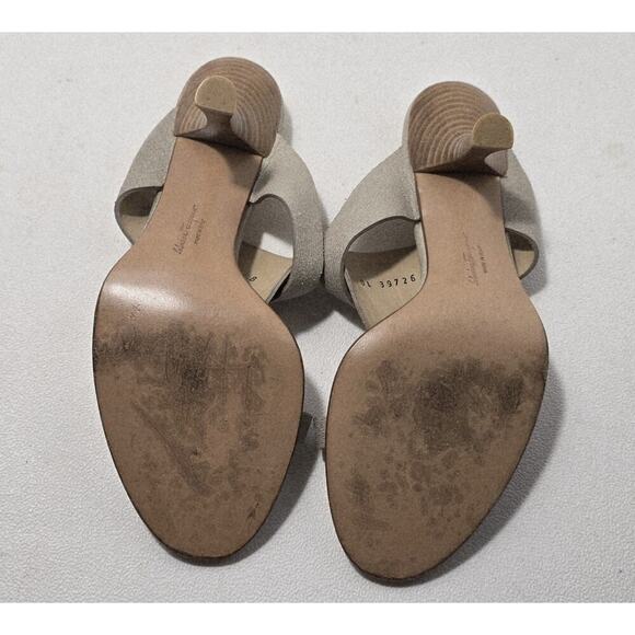 Salvatore Ferragamo Slides Sandals Women 8 B T-Strap Shoes Putty Leather - Picture 7 of 10